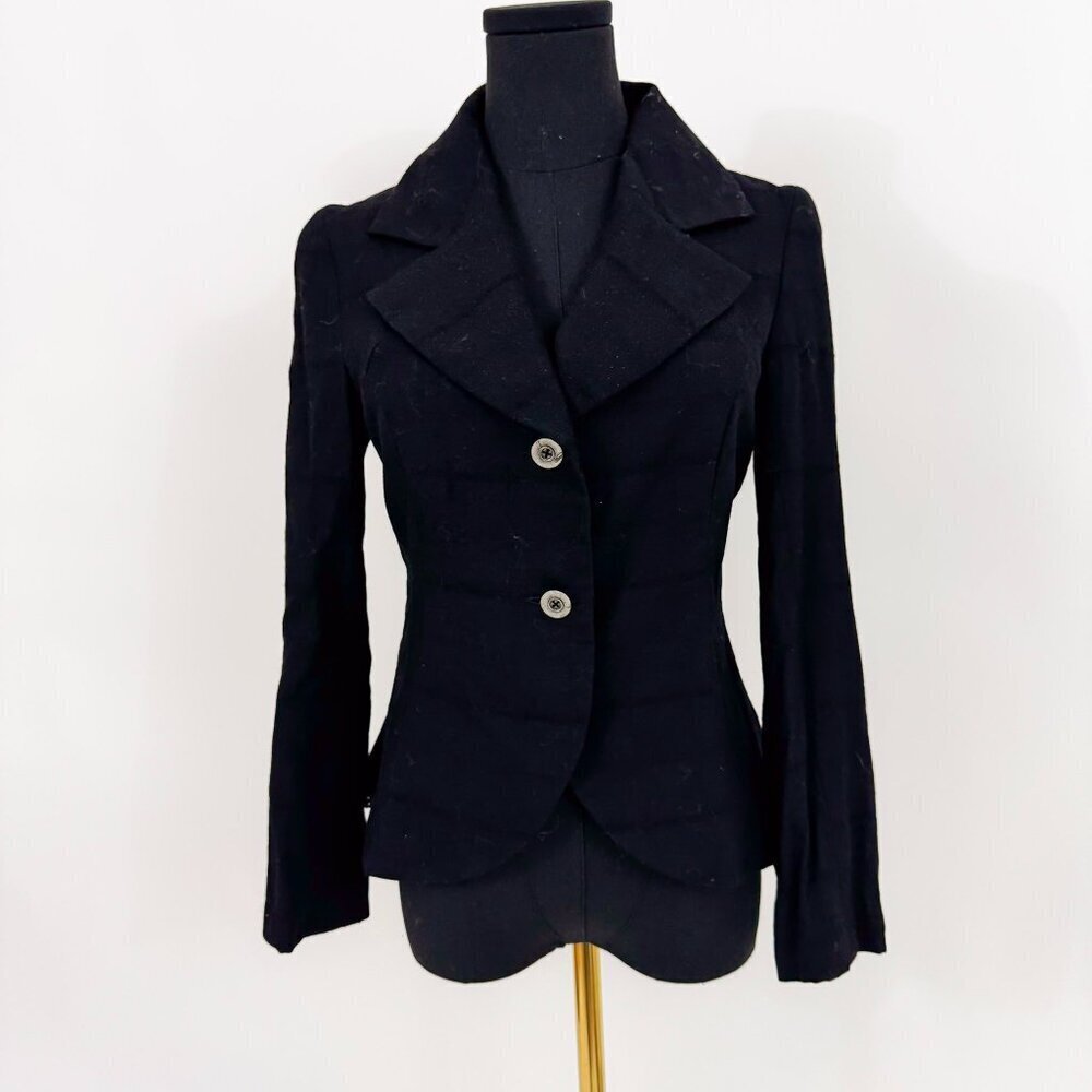 TRELISE COOPER FULL WOOL BLACK BLAZER WITH RUFFLE AND BUTTON TOP